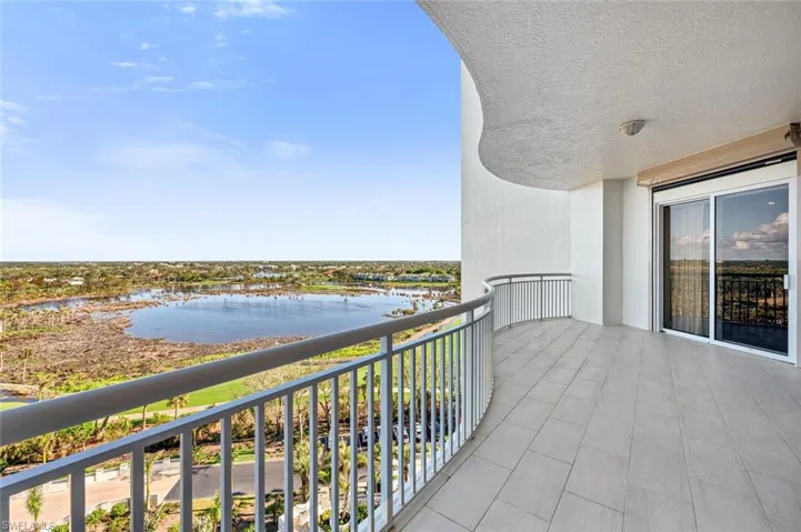 East facing balcony view over Estuary