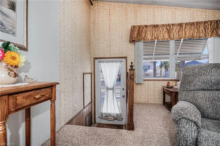 181 Caravan Cir, North Fort Myers, Florida 33903