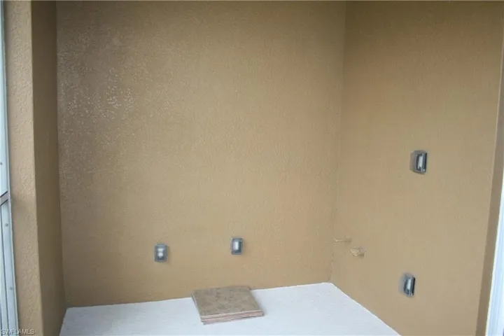 Potential for Wet Bar
