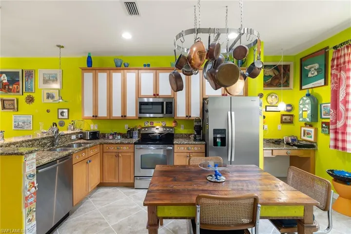 8957 Malibu St 502, Naples, Florida 34113