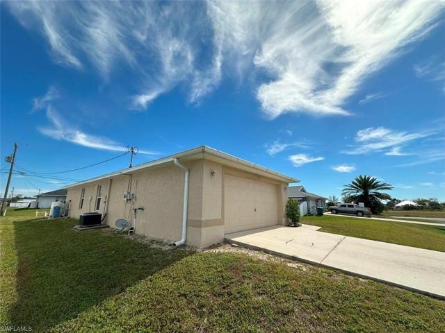 1805 NE 17th AVE, CAPE CORAL FL 33909