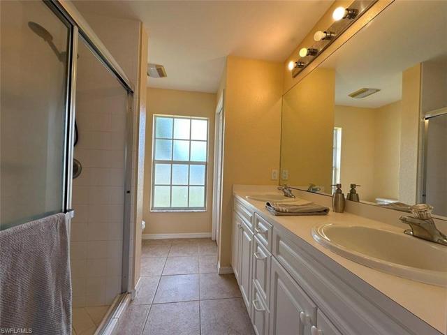 1805 NE 17th AVE, CAPE CORAL FL 33909