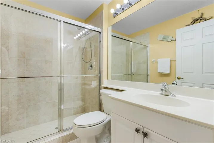 20125  Seadale  CT, Estero, FL 33928