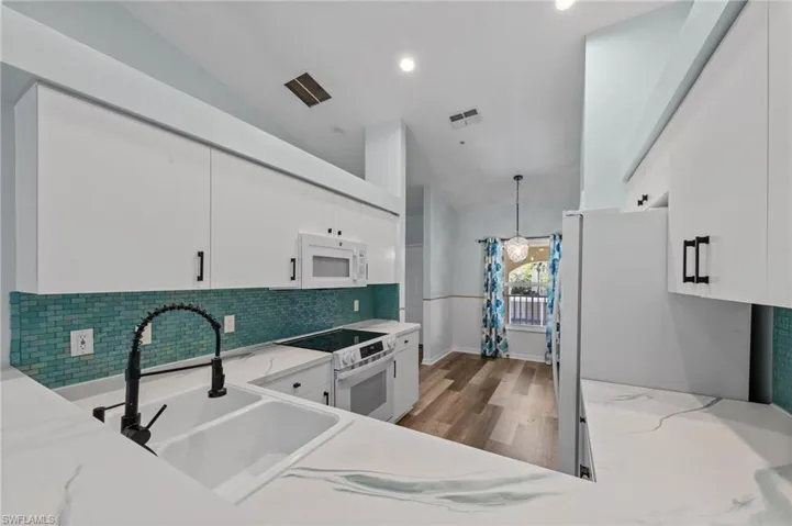 21330 Lancaster Run 1228, Estero, Florida 33928