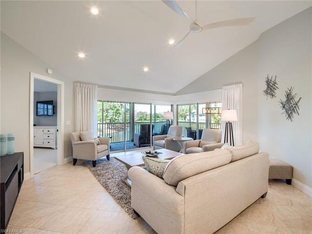 vaulted greatroom