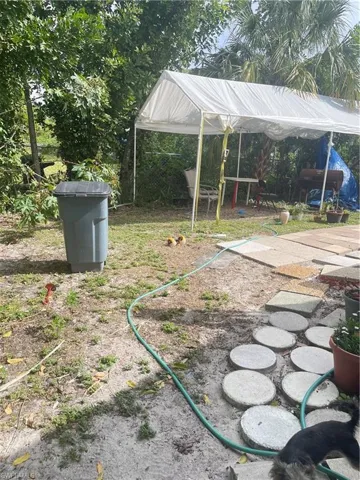 1947-1949 S Pine  DR, Fort Myers, FL 33907
