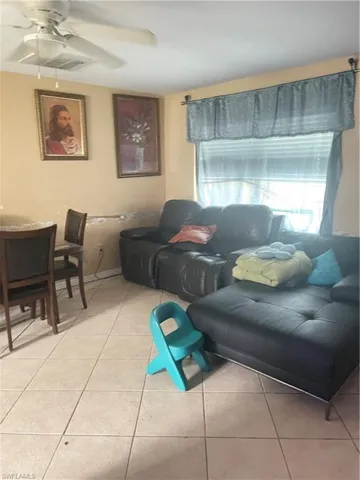 1947-1949 S Pine  DR, Fort Myers, FL 33907