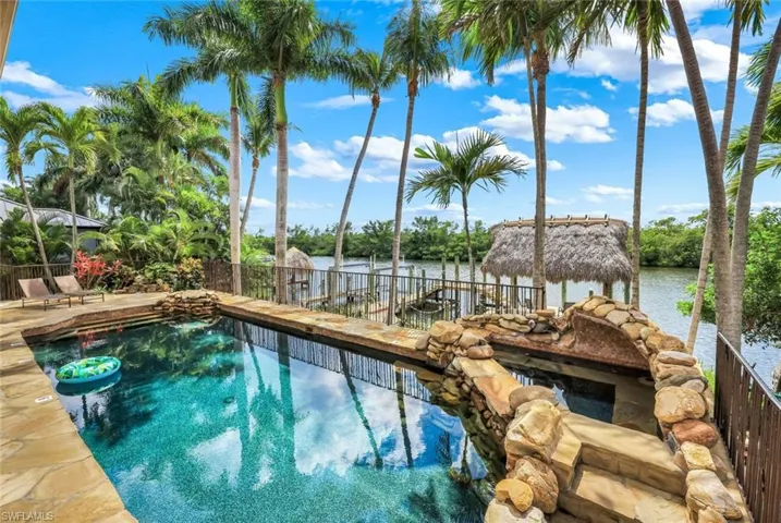 5312 Sw 28th Pl, Cape Coral, Florida 33914