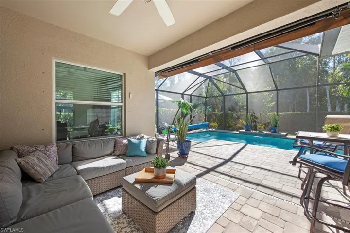 Retractable shade for a little extra coverage.