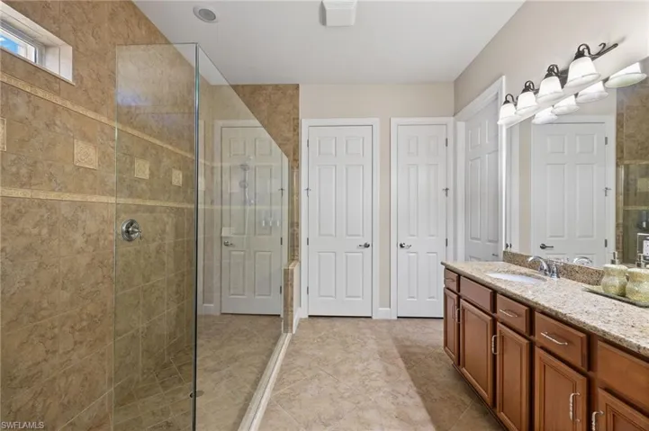 12730 Gladstone Way, Fort Myers, Florida 33913