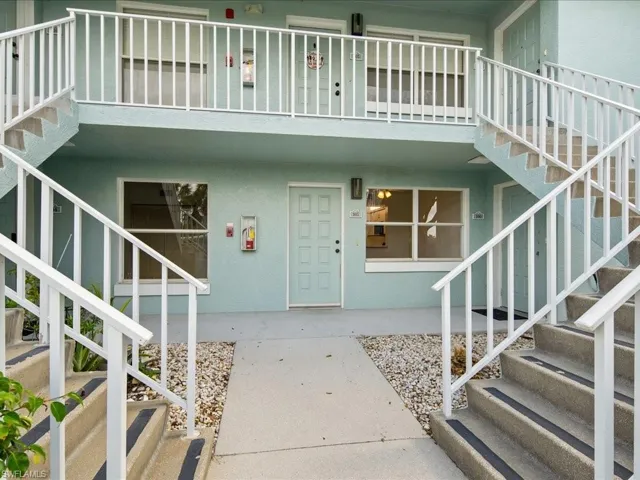161  Wading Bird  CIR, Naples, FL 34110