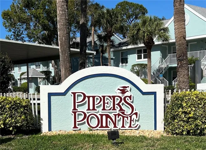 161  Wading Bird  CIR, Naples, FL 34110