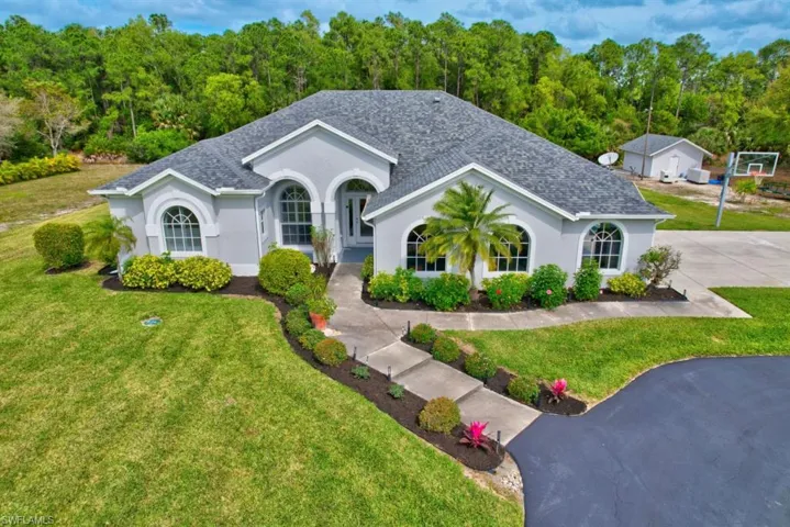 5655  Cedar Tree  LN, Naples, FL 34116