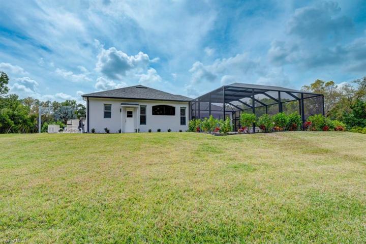 5655  Cedar Tree  LN, Naples, FL 34116