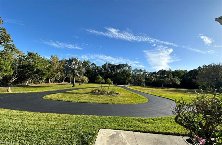 5655  Cedar Tree  LN, Naples, FL 34116