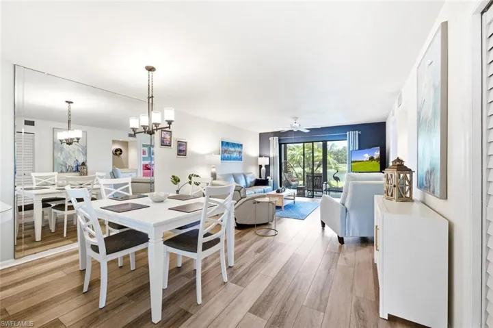 7320 Coventry Ct 710, Naples, Florida 34104