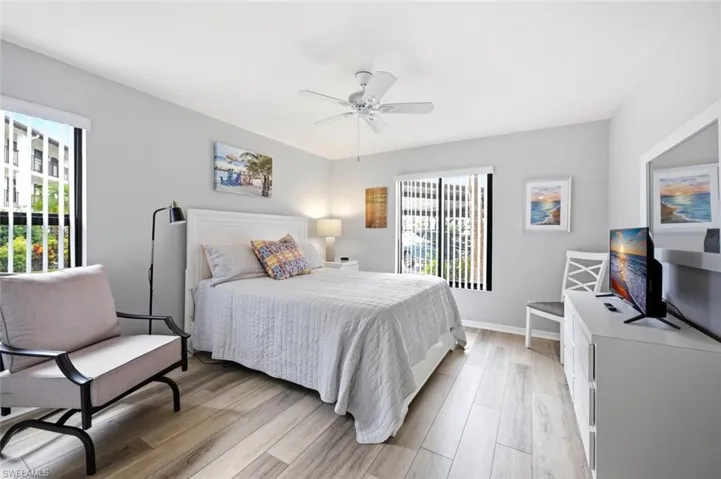 7320 Coventry Ct 710, Naples, Florida 34104