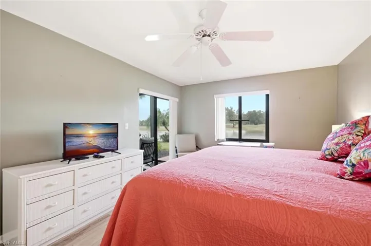7320 Coventry Ct 710, Naples, Florida 34104