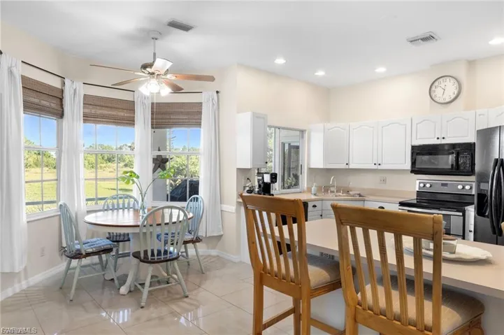 Open Living to Kitchen