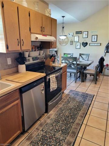 other side of kitchen