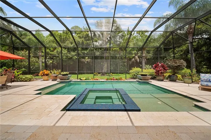 6477 Costa Cir, Naples, Florida 34113