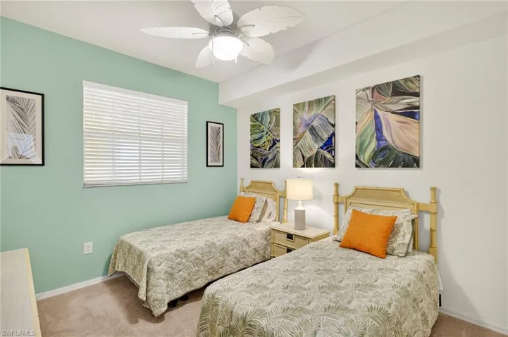 Bedroom #2 with twin beds