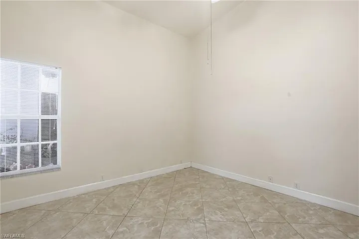 Guest Bedroom #2