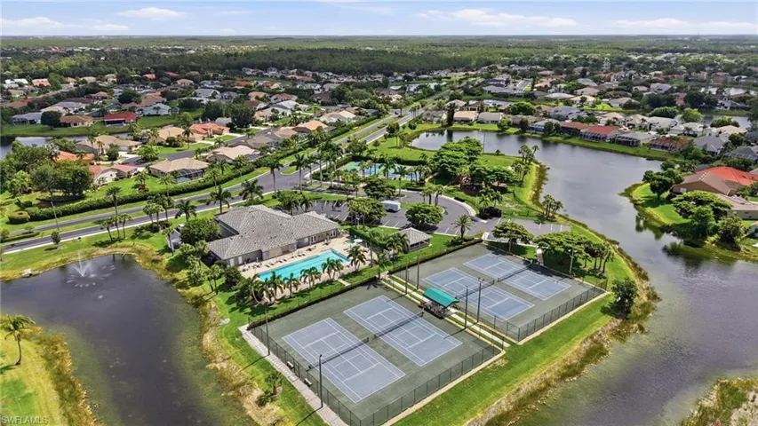 8080 Breton Cir, Fort Myers, Florida 33912