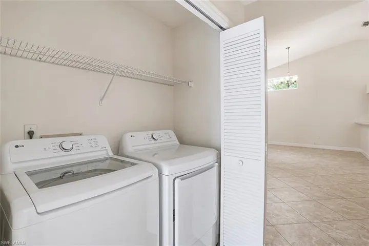 8080 Breton Cir, Fort Myers, Florida 33912