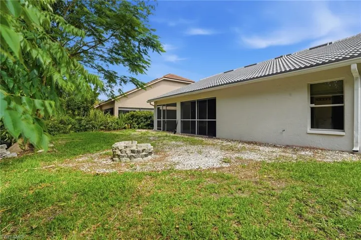8080 Breton Cir, Fort Myers, Florida 33912