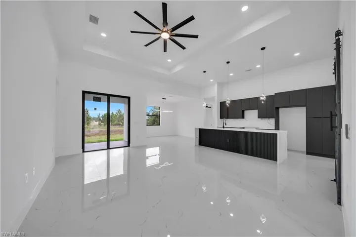 846 Charles Sise St E, Lehigh Acres, Florida 33974