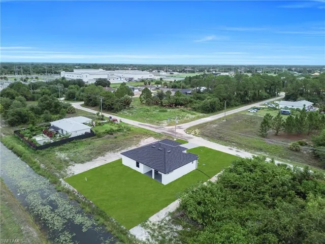 846 Charles Sise St E, Lehigh Acres, Florida 33974