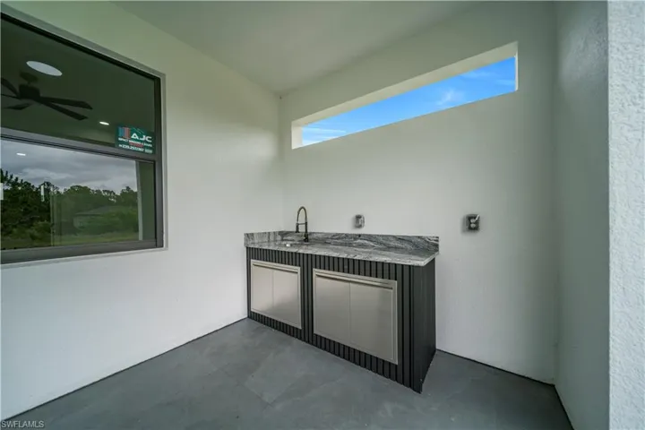 846 Charles Sise St E, Lehigh Acres, Florida 33974