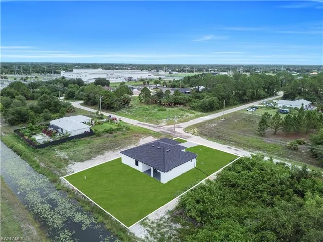 846 Charles Sise St E, Lehigh Acres, Florida 33974