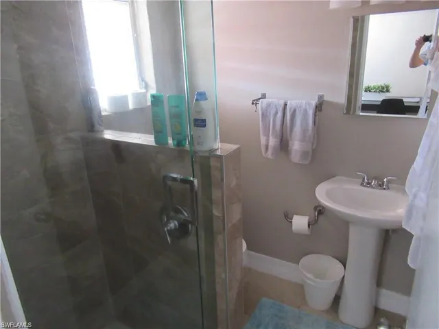 778  107th N AVE, Naples, FL 34108