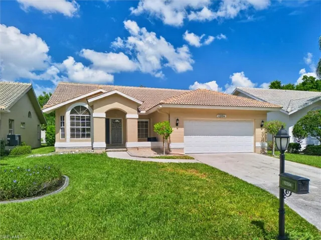 12554 Kelly Sands Way, Fort Myers, Florida 33908
