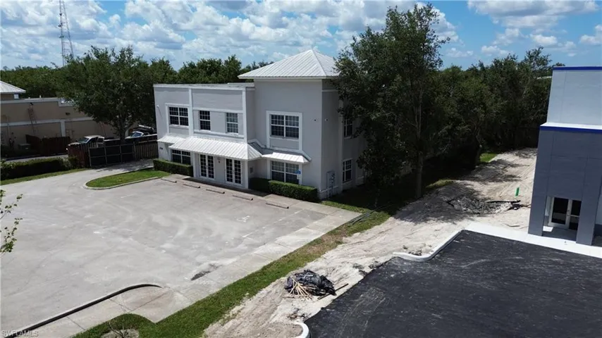 3526  Plover  AVE, Naples, FL 34117