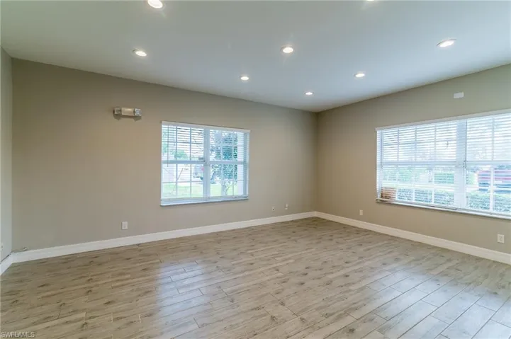 3526  Plover  AVE, Naples, FL 34117