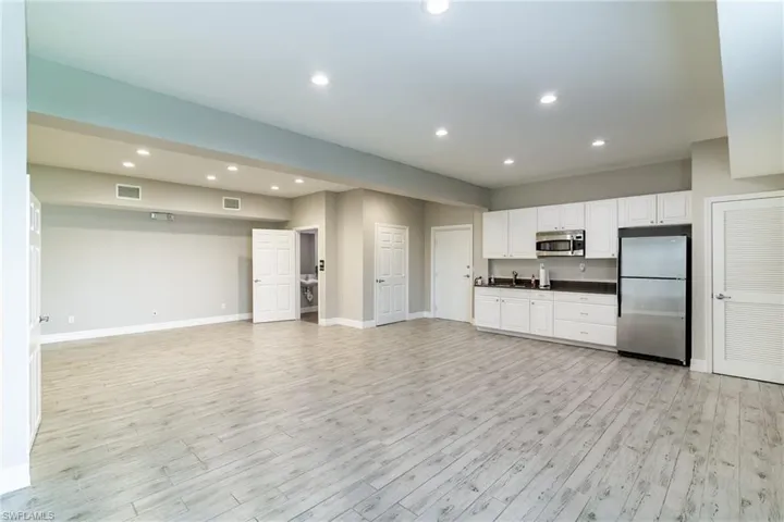 3526  Plover  AVE, Naples, FL 34117