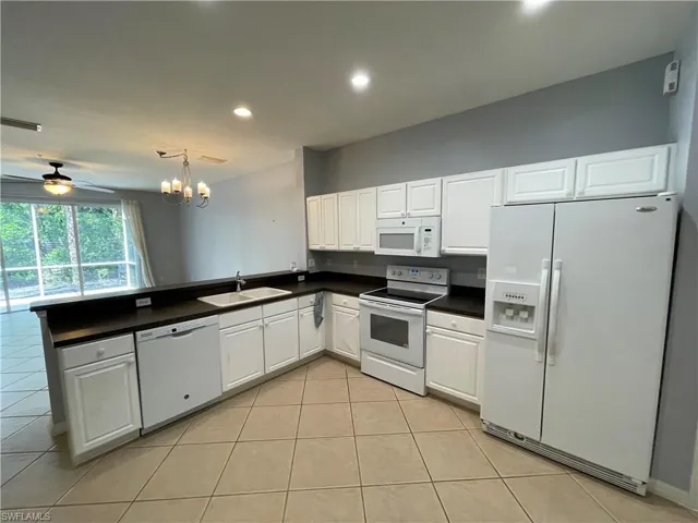 16090 Caldera Ln 18, Naples, Florida 34110