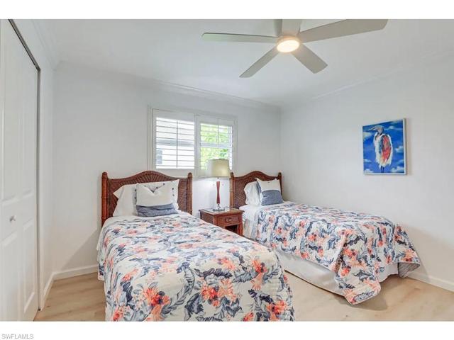227 SE 44th TER, CAPE CORAL FL 33904