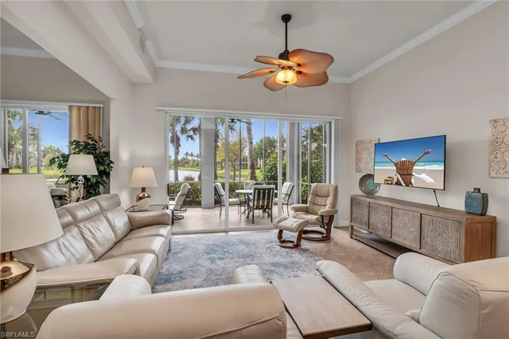 3053 Aviamar CIR # 104, NAPLES FL 34114