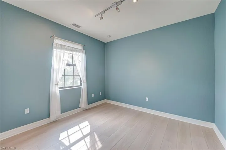 Guest Bedroom 1