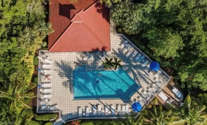 Martinique Clubhouse pool is perfect for hosting a larger gathering.