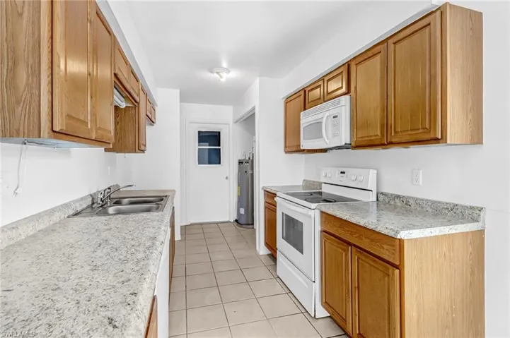 210 Stanford St, Lehigh Acres Fl 33936