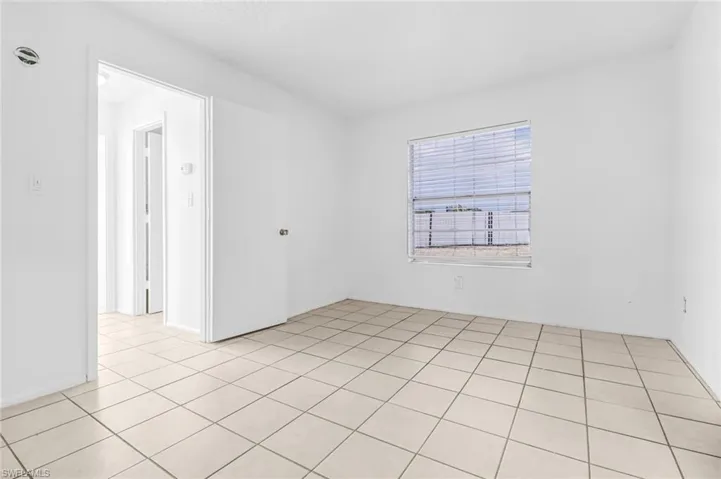 210 Stanford St, Lehigh Acres Fl 33936