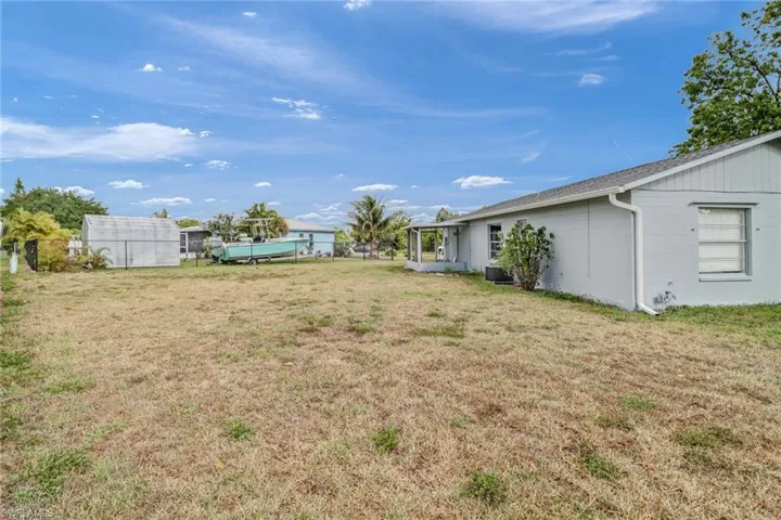 210 Stanford St, Lehigh Acres Fl 33936