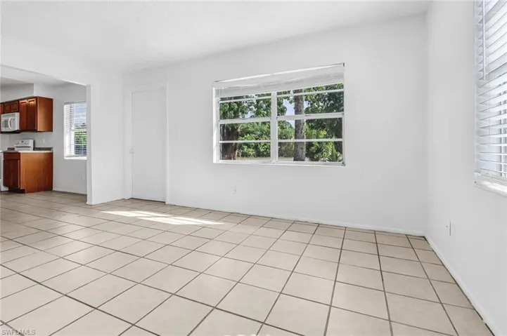 210 Stanford St, Lehigh Acres Fl 33936