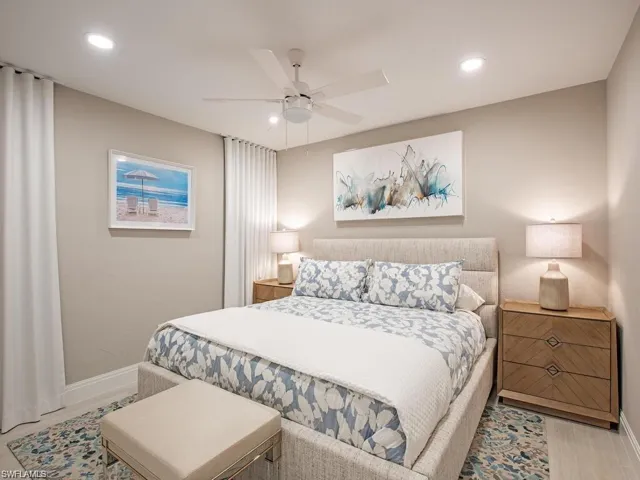 4856  Crayton  RD, Naples, FL 34103