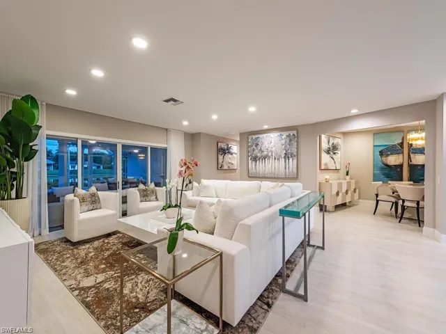 4856  Crayton  RD, Naples, FL 34103